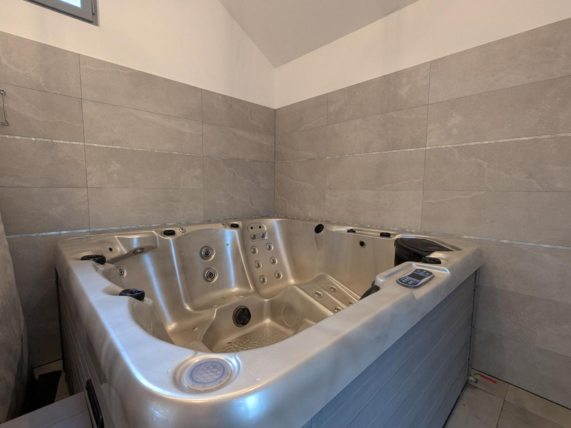 Evasion Vosgienne: Chalet De Luxe, Spa, Sauna, Proche Randos Et Stations De Ski - Fr-1-589-313 Fresse-sur-Moselle ภายนอก รูปภาพ